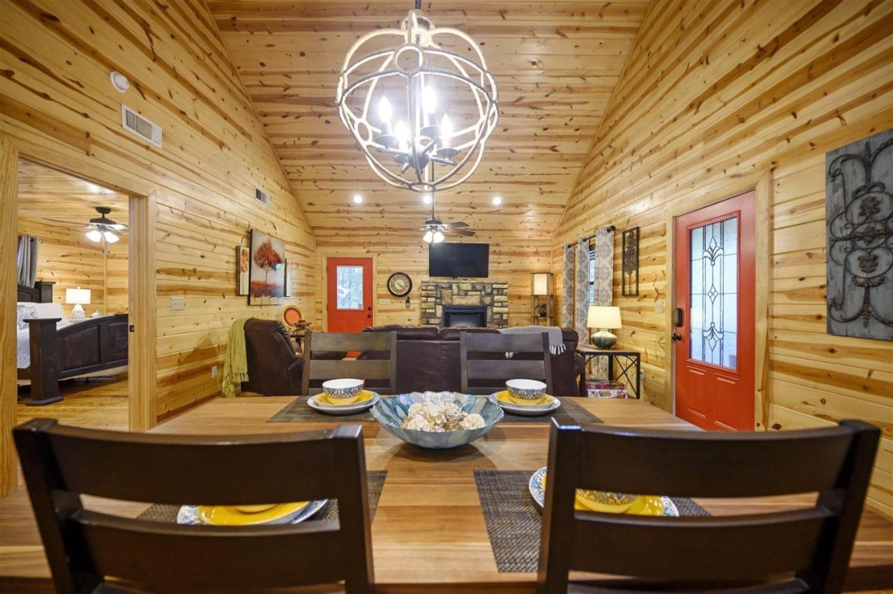 Shear Pleasure Broken Bow Exterior foto