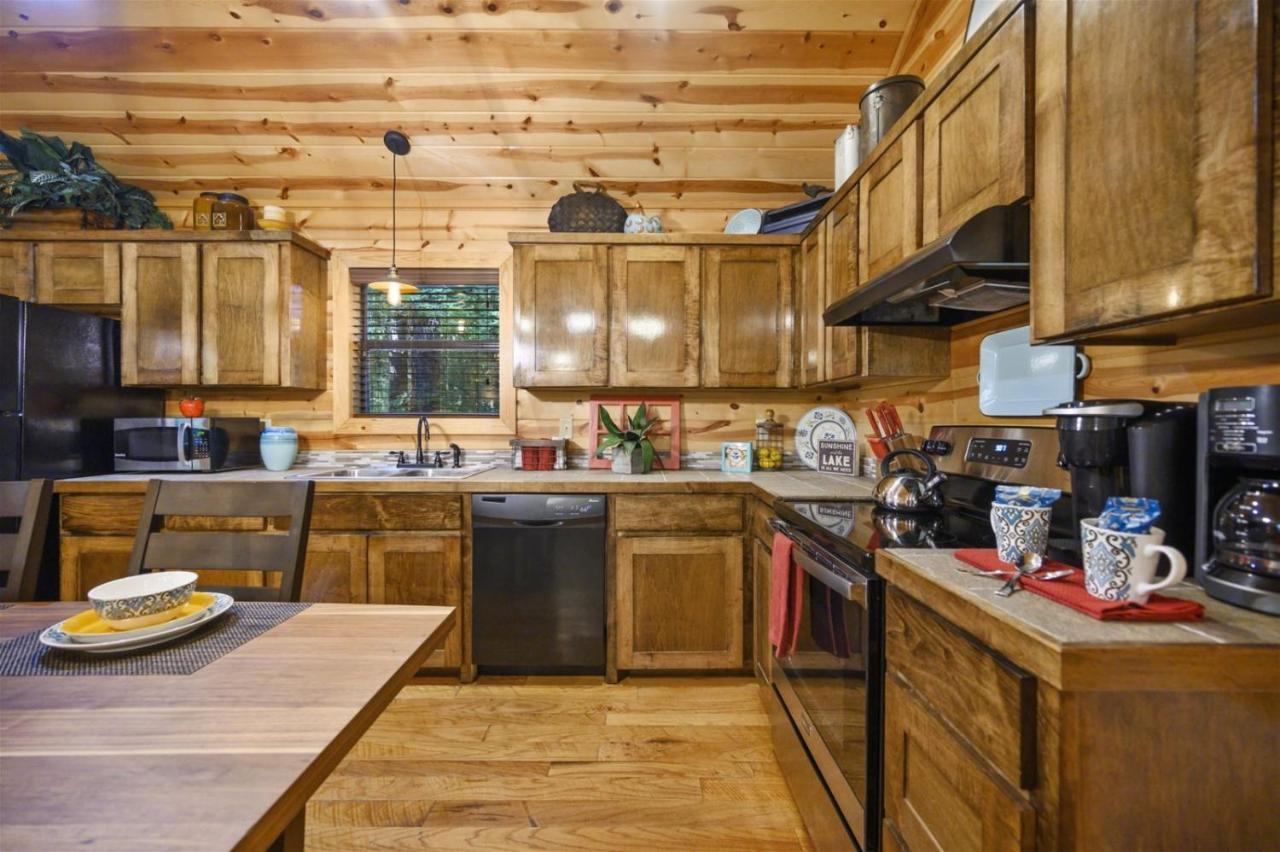 Shear Pleasure Broken Bow Exterior foto