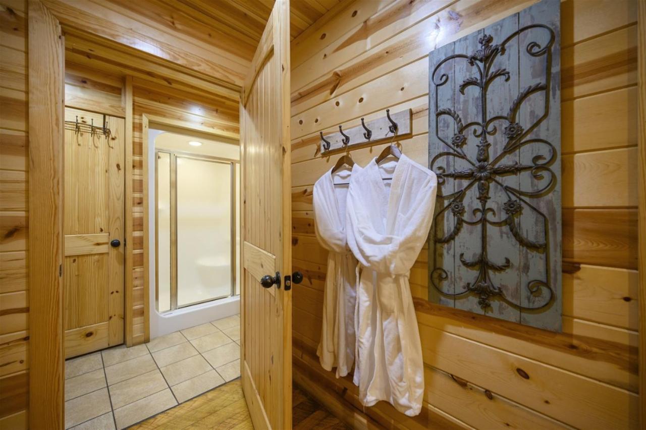 Shear Pleasure Broken Bow Exterior foto