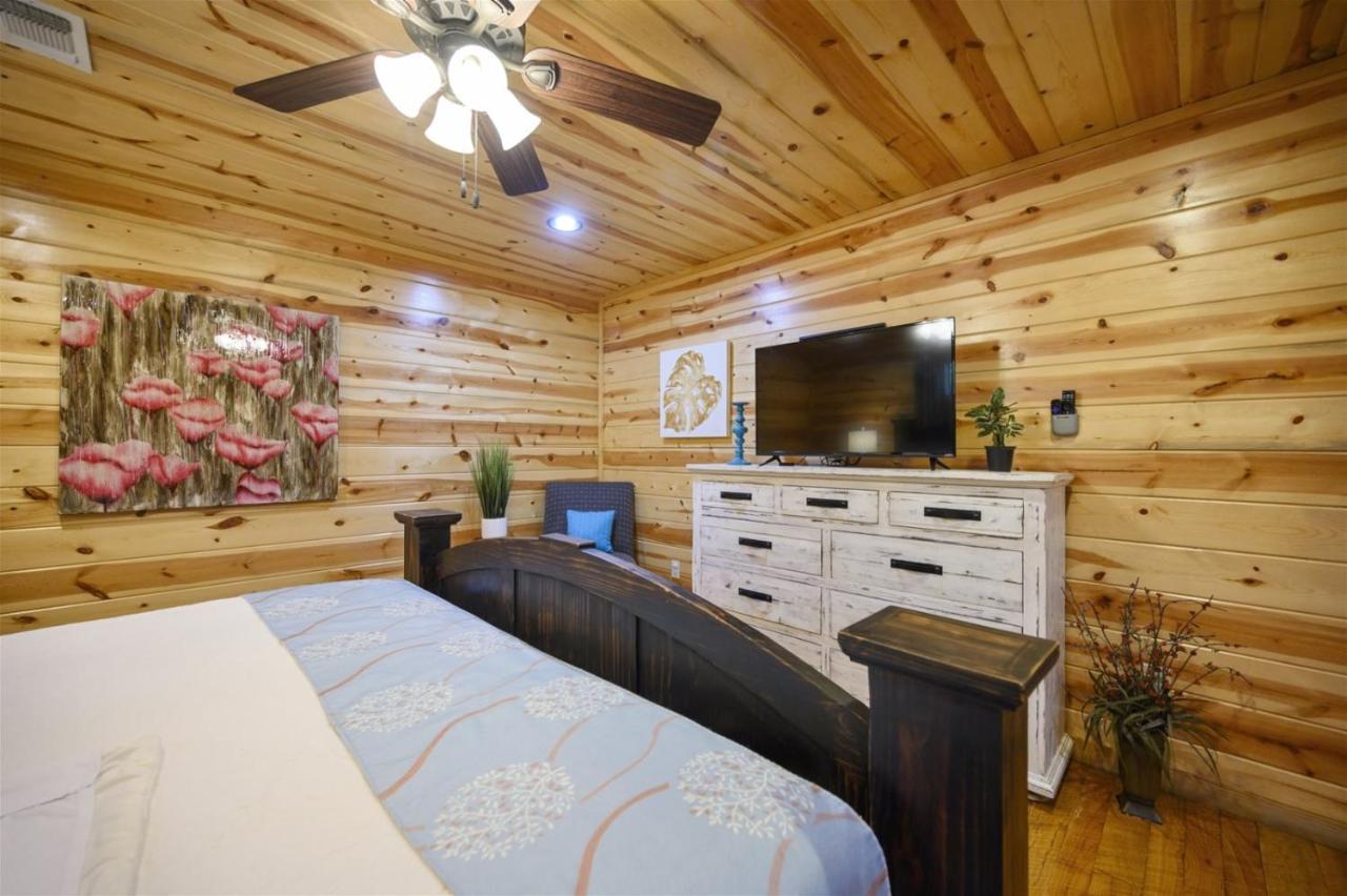 Shear Pleasure Broken Bow Exterior foto