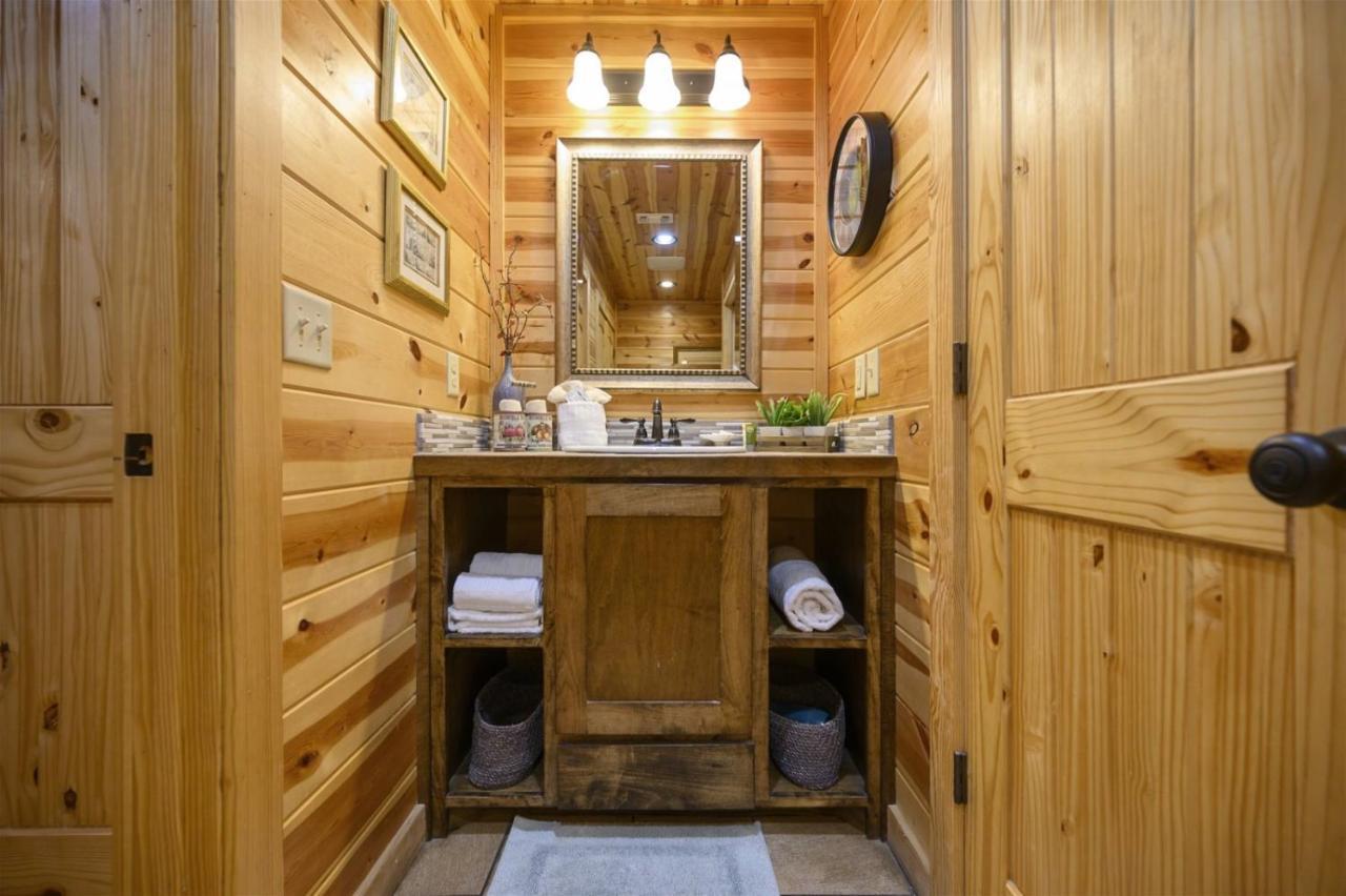 Shear Pleasure Broken Bow Exterior foto