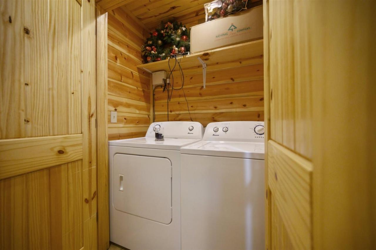 Shear Pleasure Broken Bow Exterior foto